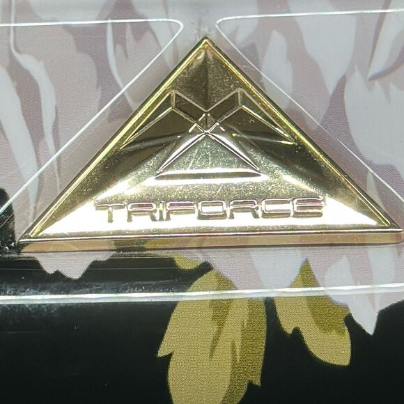 Triforce Avignon Collection Black Floral Hard Beauty Case Organizer - Picture 3 of 13